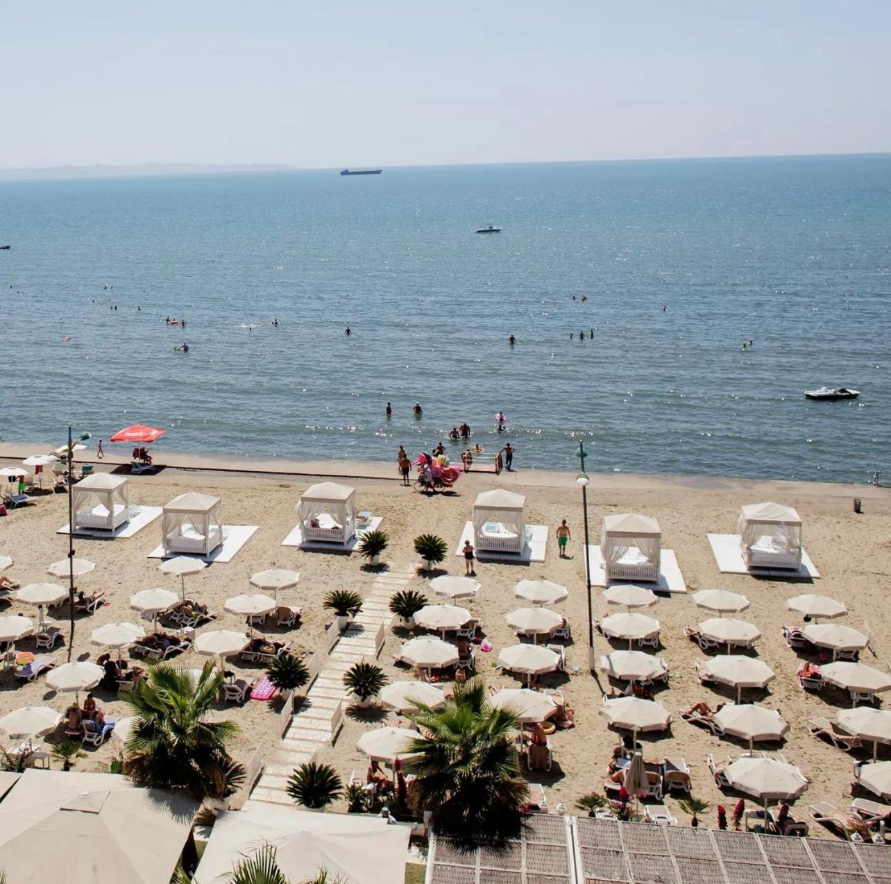 Vivi'S Seaside Apartment Драч Екстериор снимка